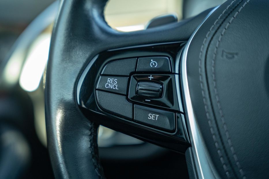 Продам BMW 530 ee 2025 года в Черновцах