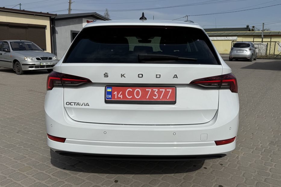 Продам Skoda Octavia А8 2.0TDI 150кс ПЕРЛА FULL LED 2023 года в Львове