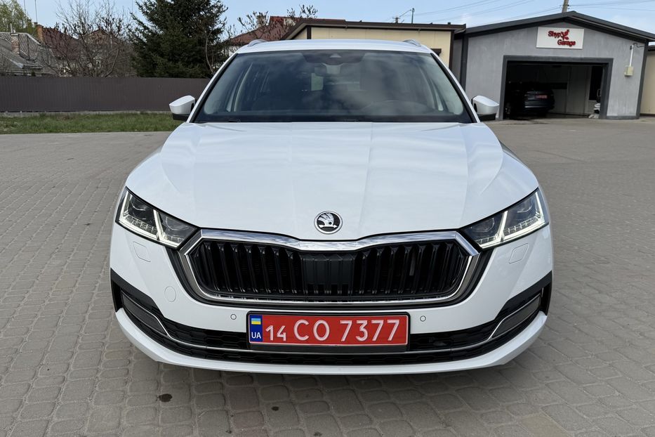Продам Skoda Octavia А8 2.0TDI 150кс ПЕРЛА FULL LED 2023 года в Львове