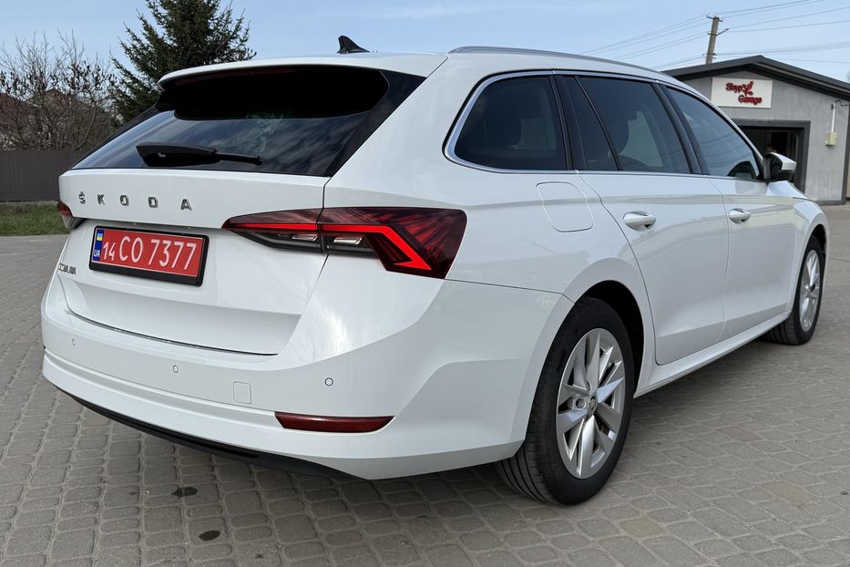 Продам Skoda Octavia А8 2.0TDI 150кс ПЕРЛА FULL LED 2023 года в Львове
