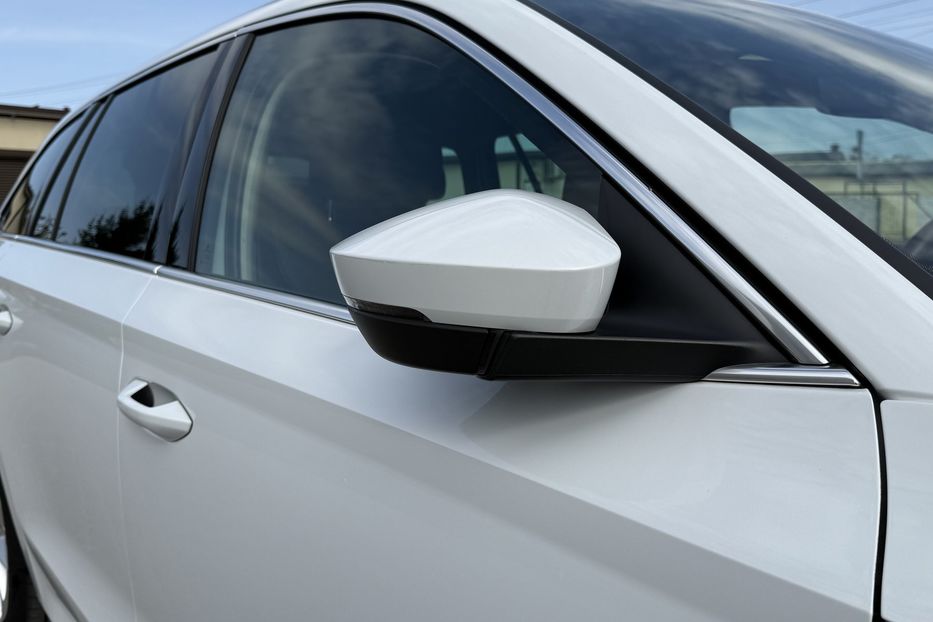 Продам Skoda Octavia А8 2.0TDI 150кс ПЕРЛА FULL LED 2023 года в Львове