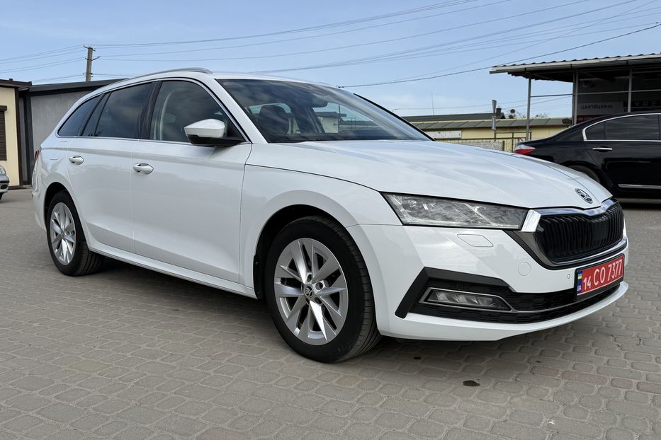 Продам Skoda Octavia А8 2.0TDI 150кс ПЕРЛА FULL LED 2023 года в Львове