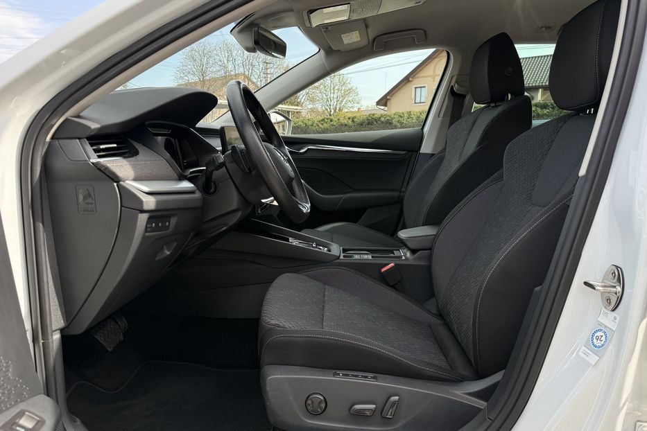 Продам Skoda Octavia А8 2.0TDI 150кс ПЕРЛА FULL LED 2023 года в Львове