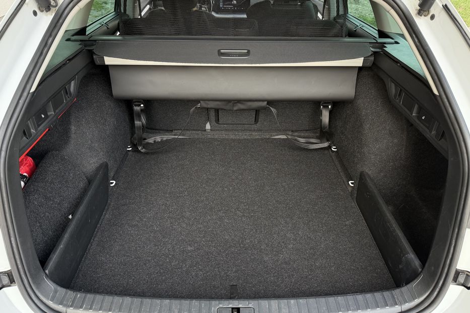 Продам Skoda Octavia А8 2.0TDI 150кс ПЕРЛА FULL LED 2023 года в Львове