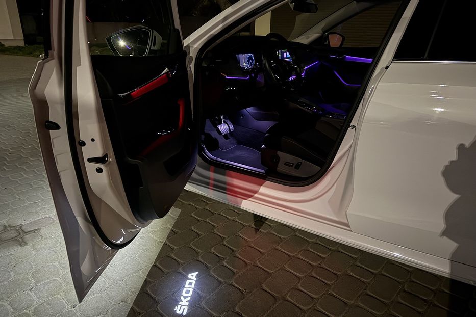 Продам Skoda Octavia А8 2.0TDI 150кс ПЕРЛА FULL LED 2023 года в Львове