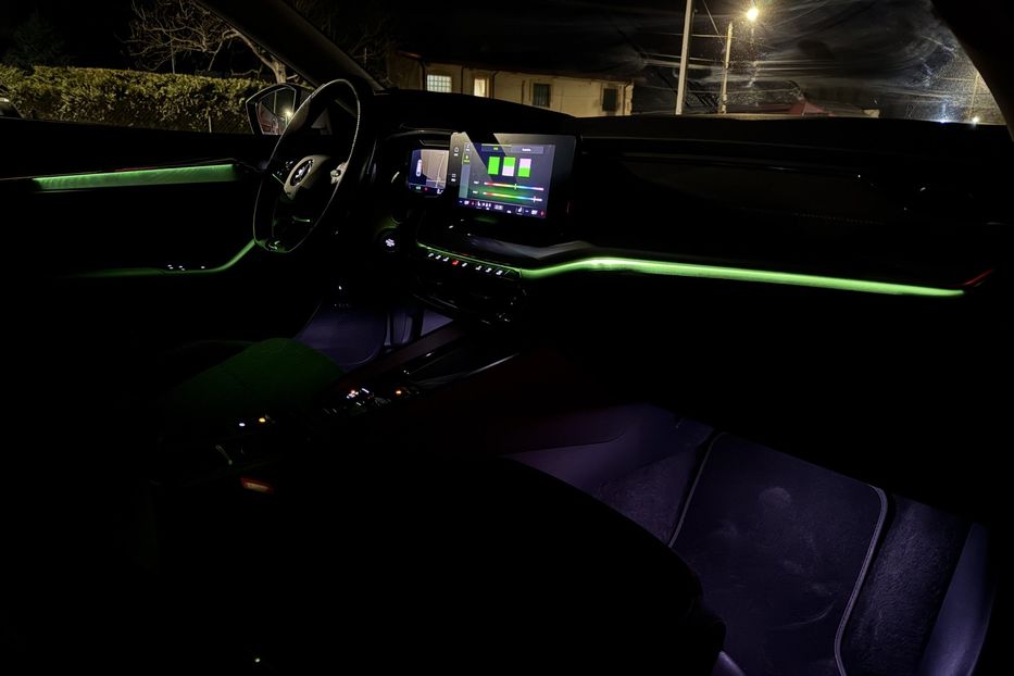 Продам Skoda Octavia А8 2.0TDI 150кс ПЕРЛА FULL LED 2023 года в Львове