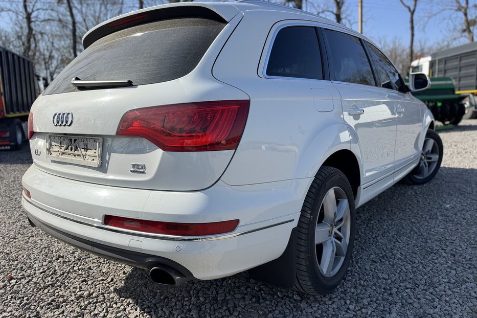 Продам Audi Q7 (COMIS) Quattro  2013 года в г. Умань, Черкасская область