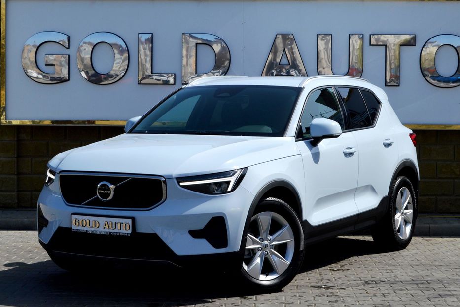 Продам Volvo XC60 XC40 MHEV 2026 года в Одессе