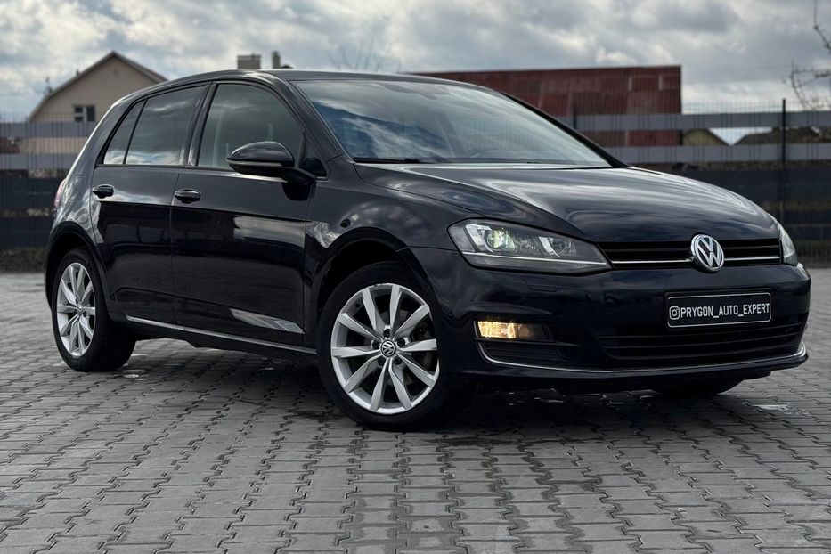 Продам Volkswagen Golf VII 2014 года в Львове