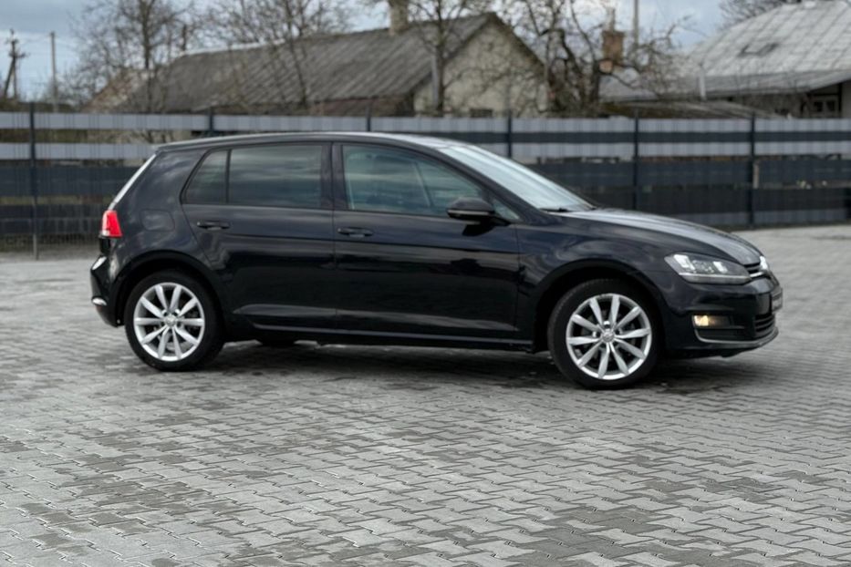 Продам Volkswagen Golf VII 2014 года в Львове