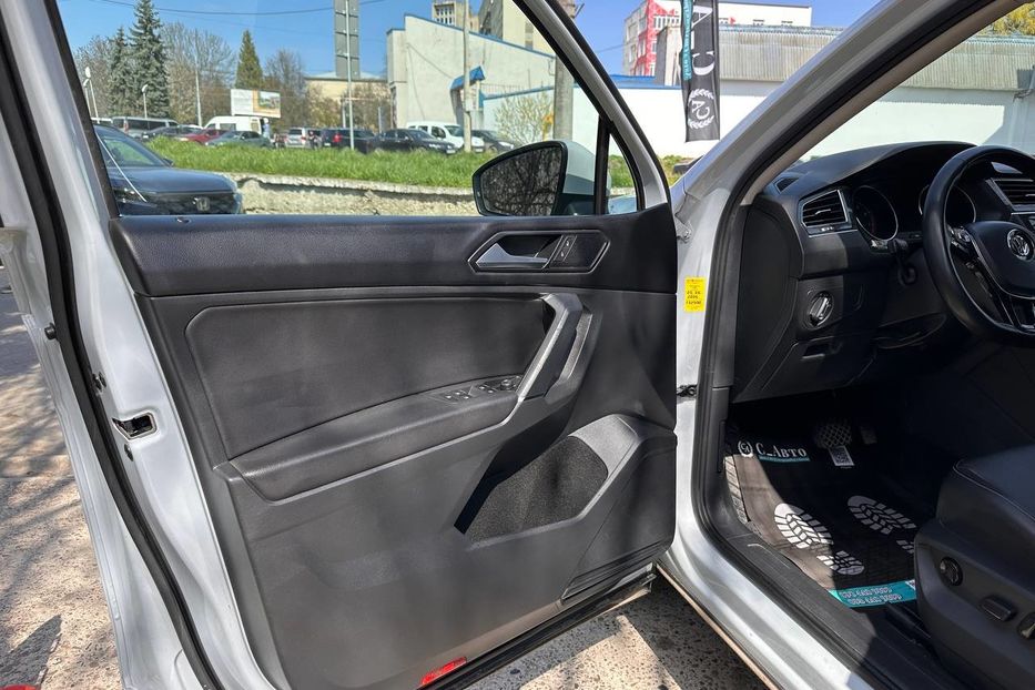 Продам Volkswagen Tiguan 2018 года в Черновцах