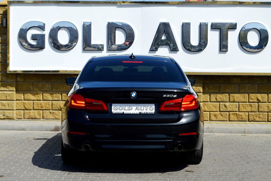 Продам BMW 530 e 2019 года в Одессе