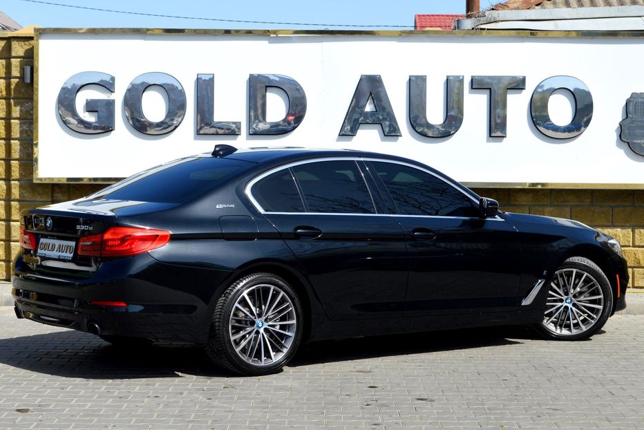 Продам BMW 530 e 2019 года в Одессе