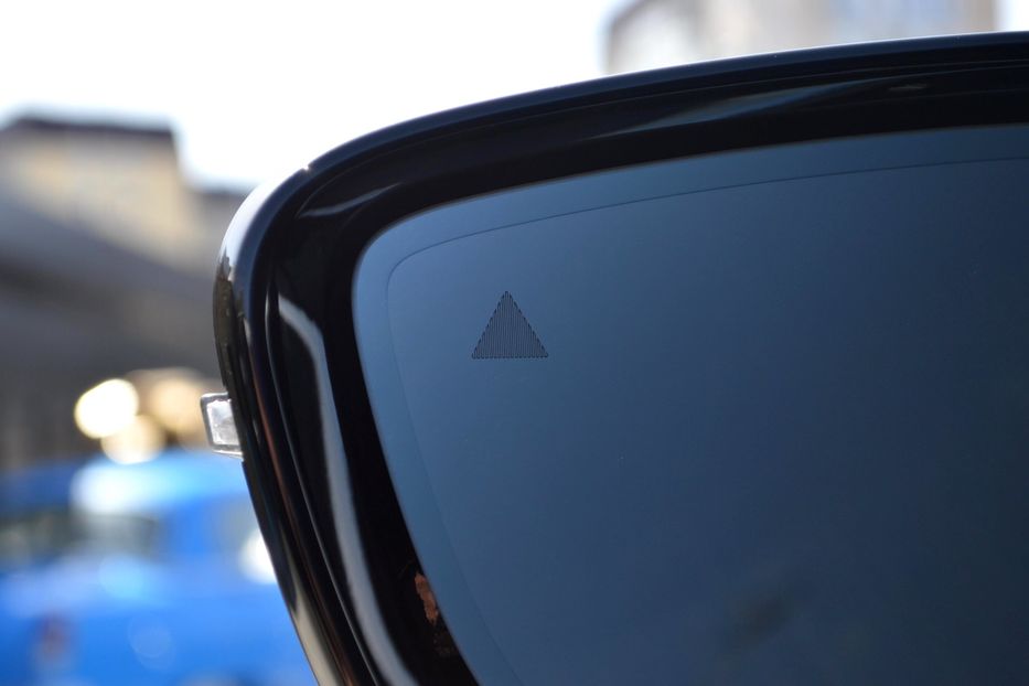 Продам BMW 530 e 2019 года в Одессе