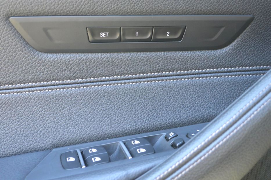 Продам BMW 530 e 2019 года в Одессе