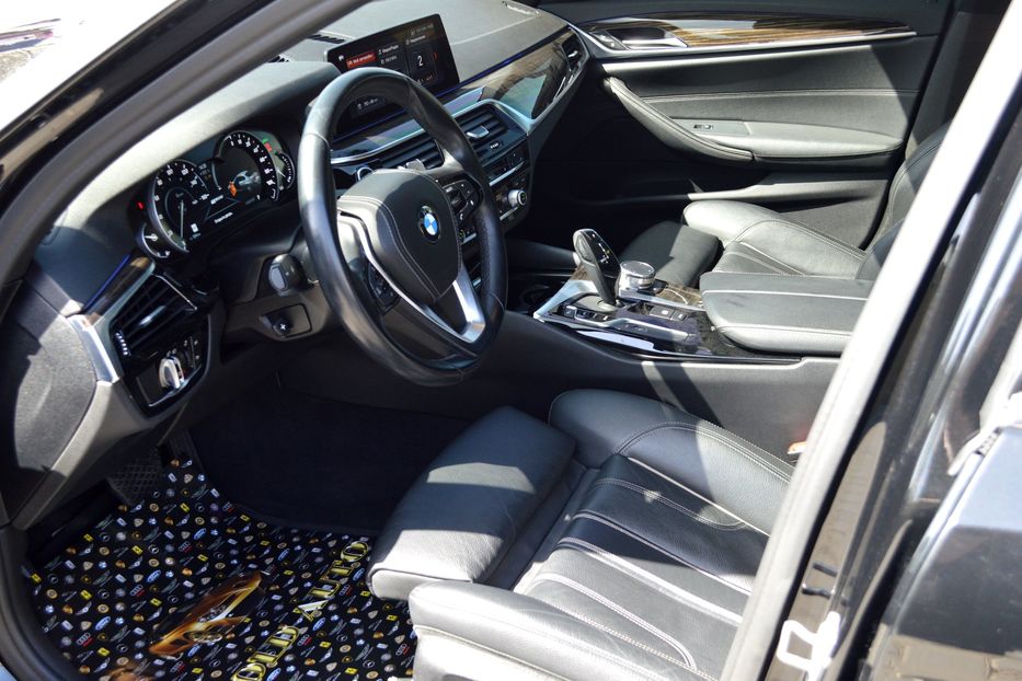 Продам BMW 530 e 2019 года в Одессе