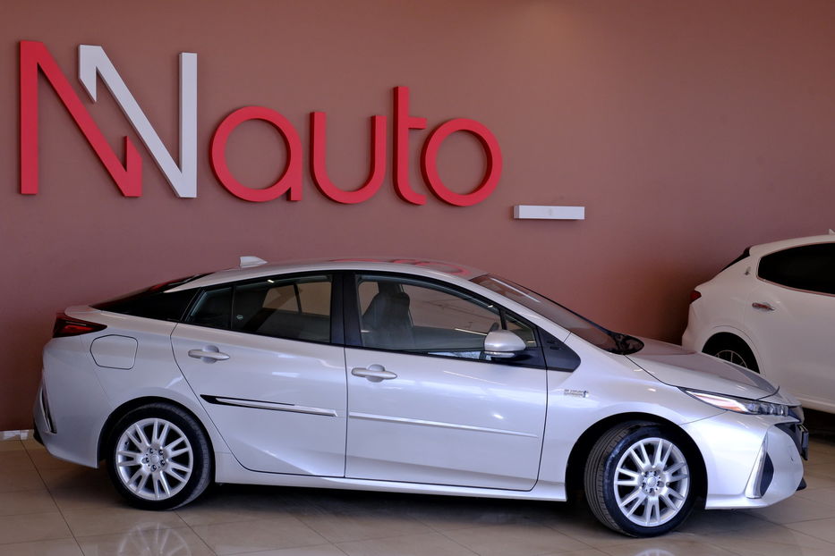 Продам Toyota Prius Prime 2021 года в Одессе