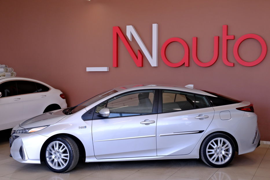 Продам Toyota Prius Prime 2021 года в Одессе