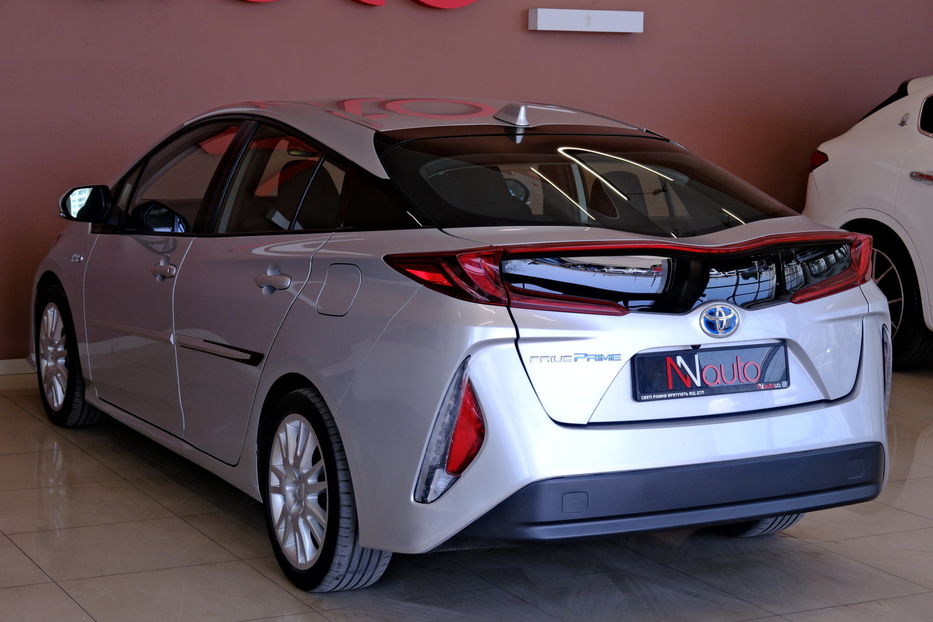 Продам Toyota Prius Prime 2021 года в Одессе