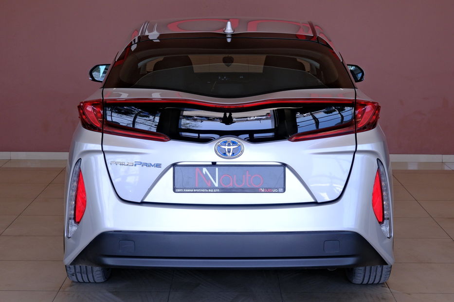Продам Toyota Prius Prime 2021 года в Одессе