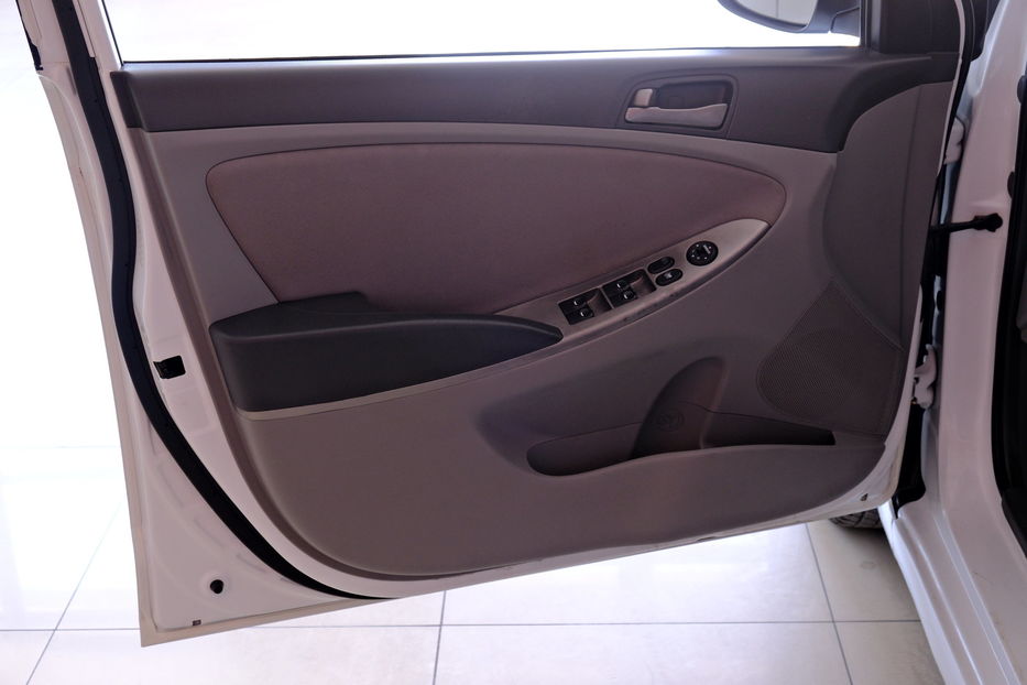 Продам Hyundai Accent  2016 года в Одессе