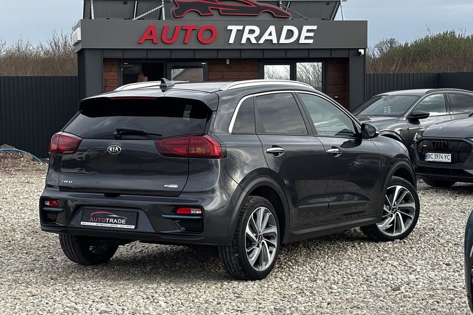 Продам Kia Niro 64квт Prestige 2020 года в Львове