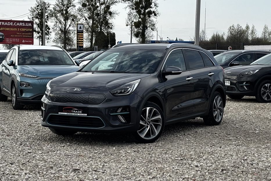 Продам Kia Niro 64квт Prestige 2020 года в Львове