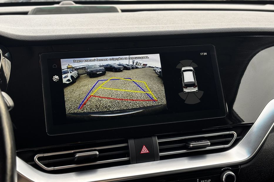 Продам Kia Niro 64квт Prestige 2020 года в Львове