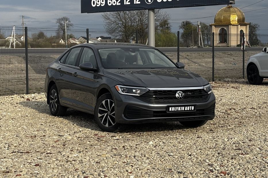 Продам Volkswagen Jetta 2024 года в Львове
