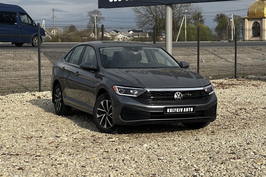 Продам Volkswagen Jetta 2024 года в Львове