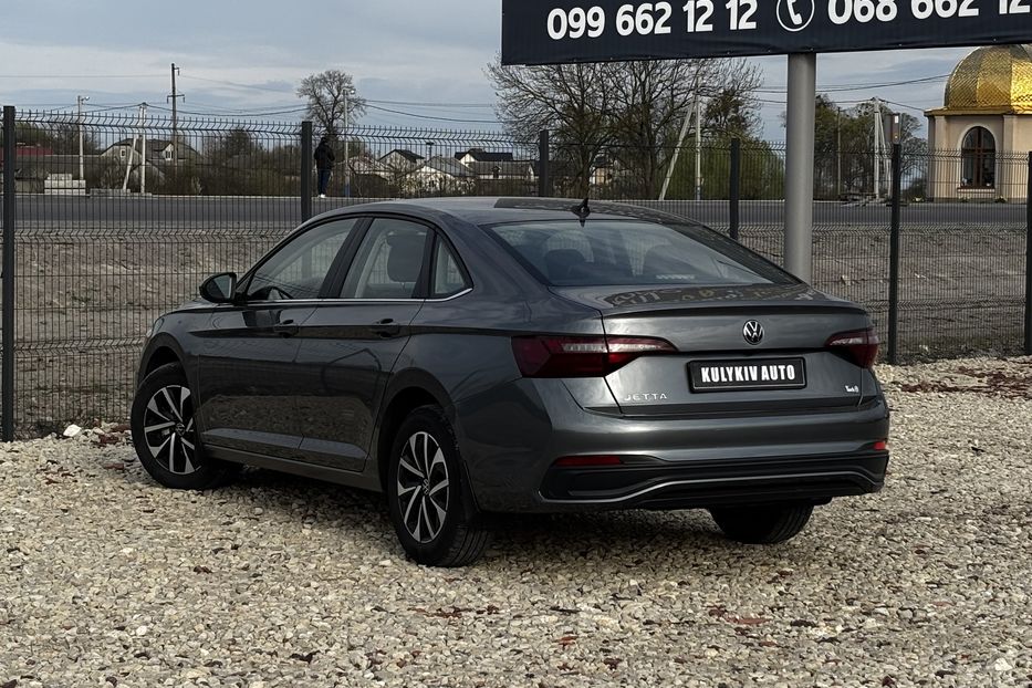 Продам Volkswagen Jetta 2024 года в Львове