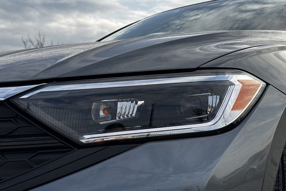 Продам Volkswagen Jetta 2024 года в Львове