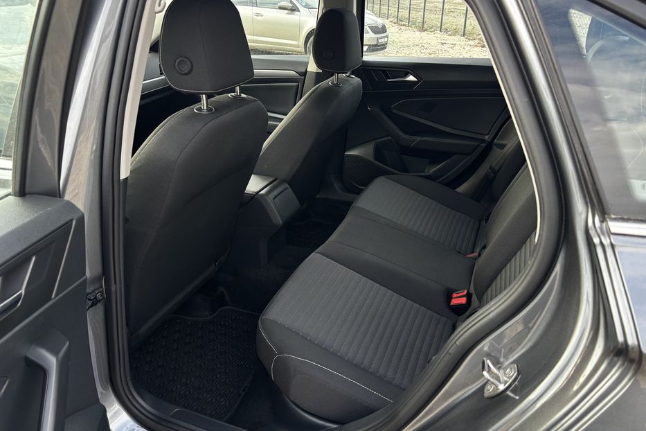 Продам Volkswagen Jetta 2024 года в Львове