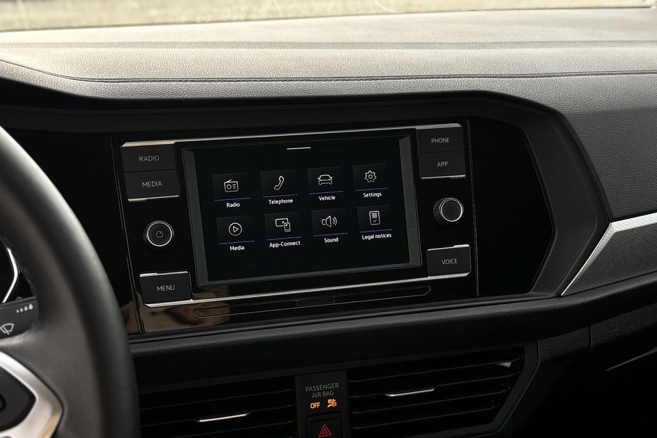 Продам Volkswagen Jetta 2024 года в Львове