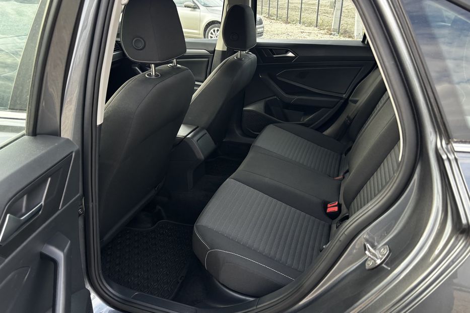 Продам Volkswagen Jetta 2024 года в Львове