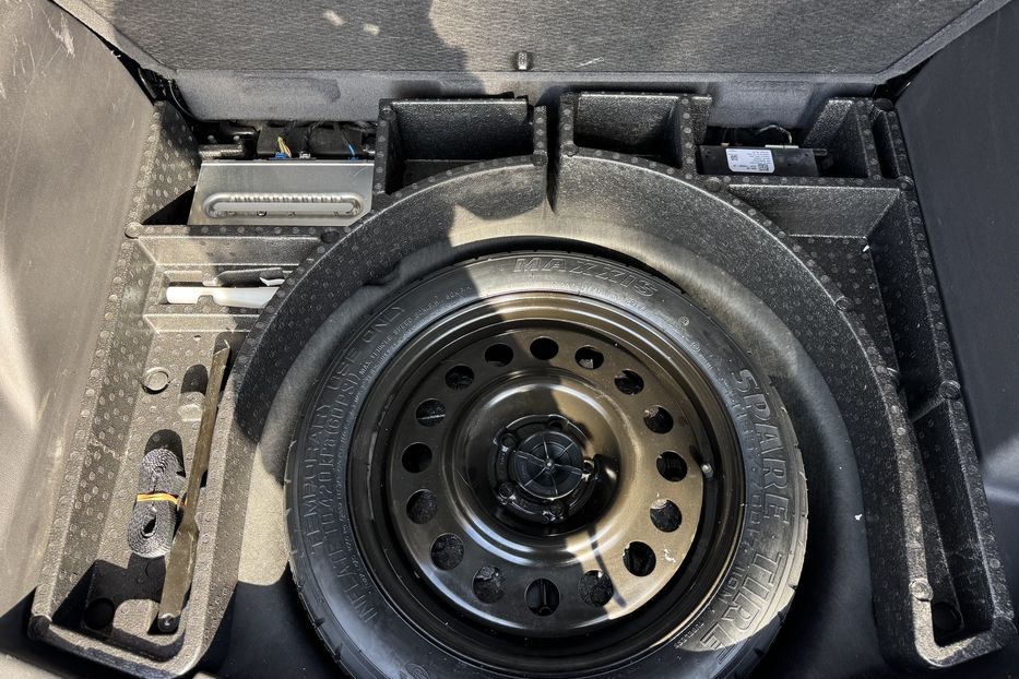 Продам Ford Escape (COMIS) 4WD TITANIUM  2017 года в г. Умань, Черкасская область