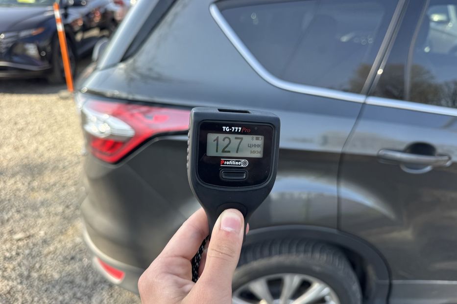 Продам Ford Escape (COMIS) 4WD TITANIUM  2017 года в г. Умань, Черкасская область