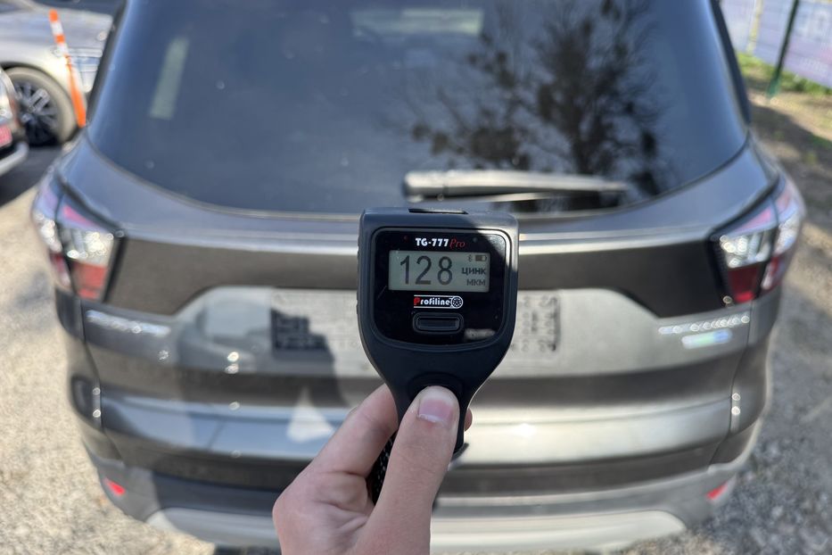 Продам Ford Escape (COMIS) 4WD TITANIUM  2017 года в г. Умань, Черкасская область