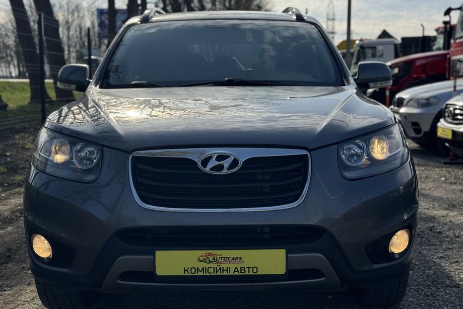 Продам Hyundai Santa FE (COMIS) 2012 года в г. Умань, Черкасская область