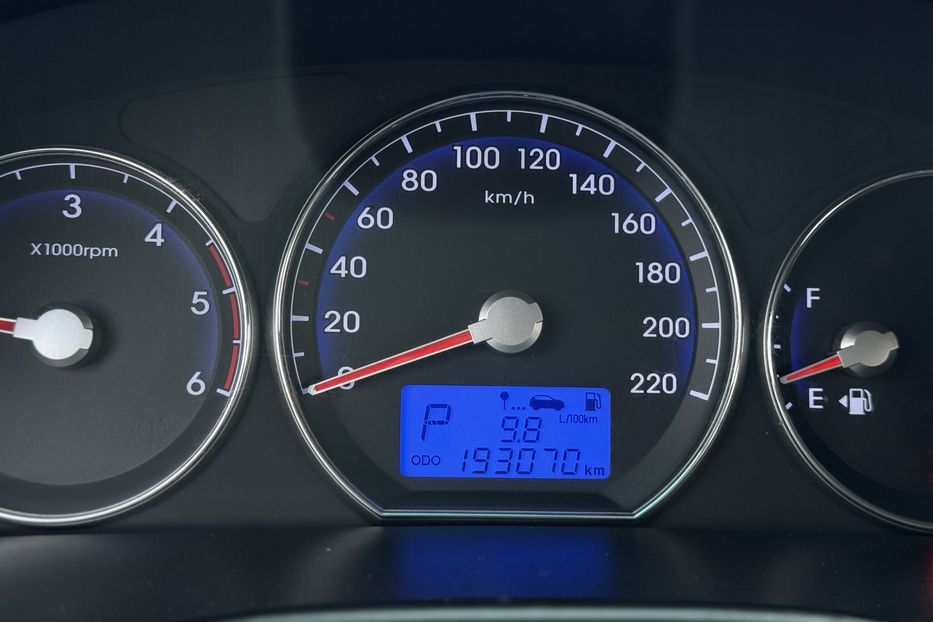 Продам Hyundai Santa FE (COMIS) 2012 года в г. Умань, Черкасская область