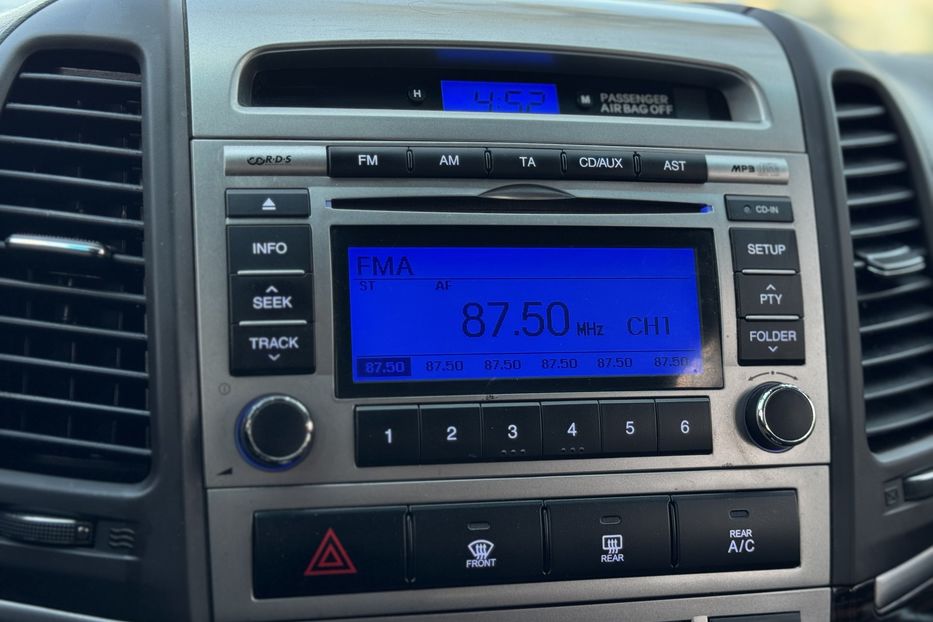 Продам Hyundai Santa FE (COMIS) 2012 года в г. Умань, Черкасская область