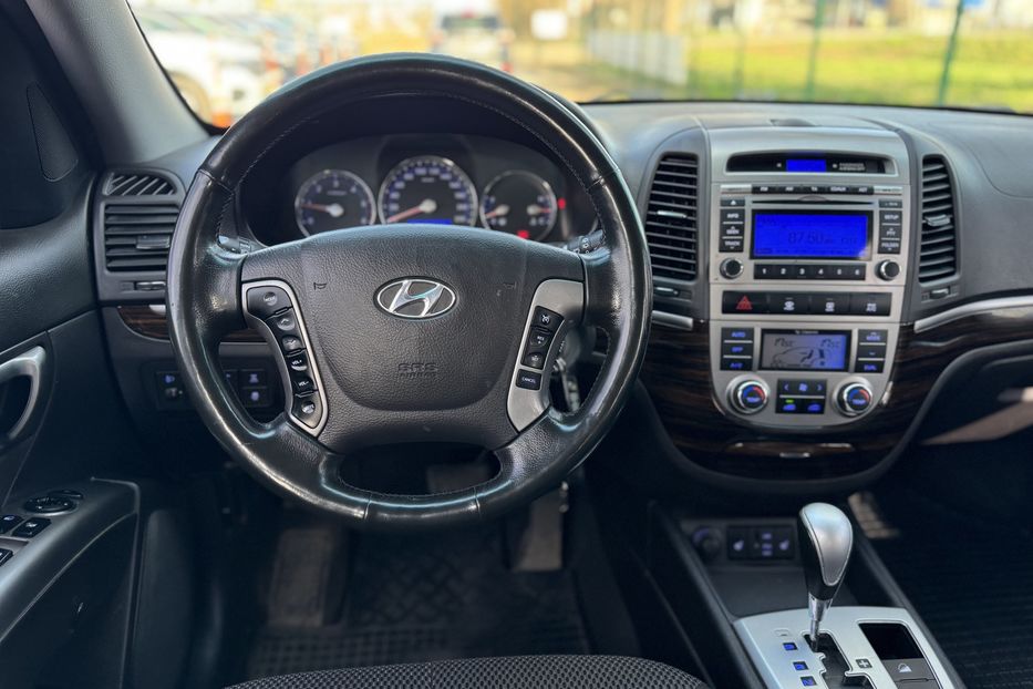 Продам Hyundai Santa FE (COMIS) 2012 года в г. Умань, Черкасская область