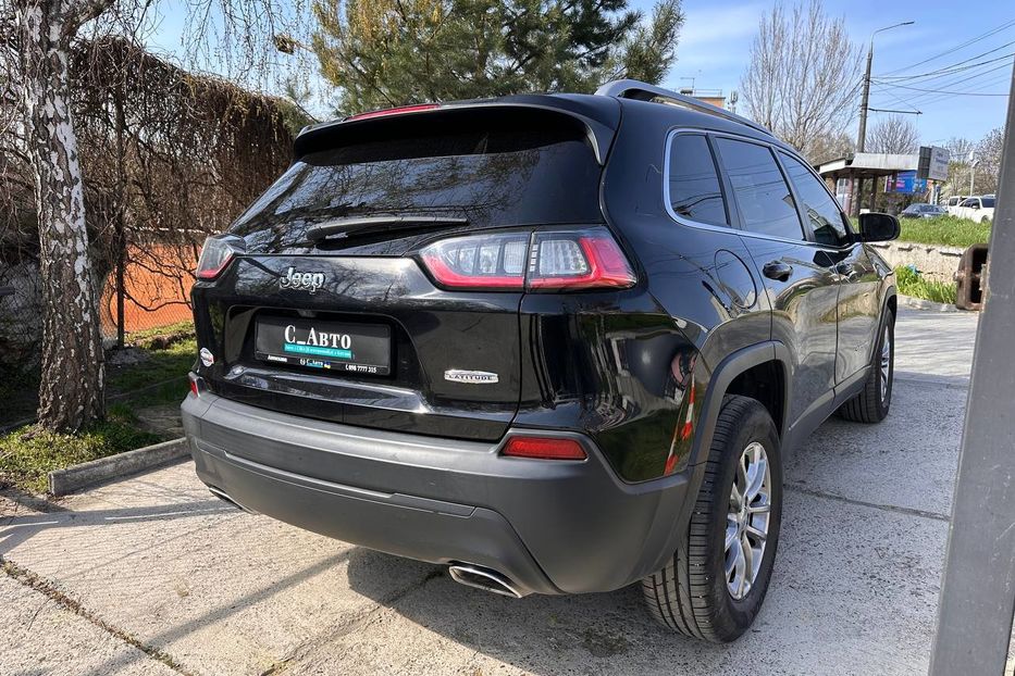 Продам Jeep Cherokee 2018 года в Черновцах