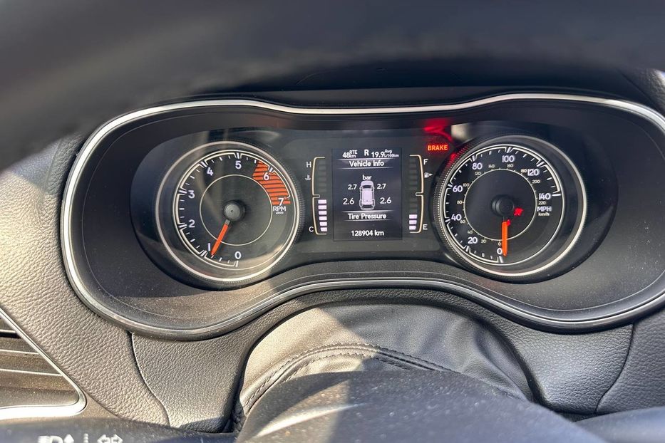 Продам Jeep Cherokee 2018 года в Черновцах