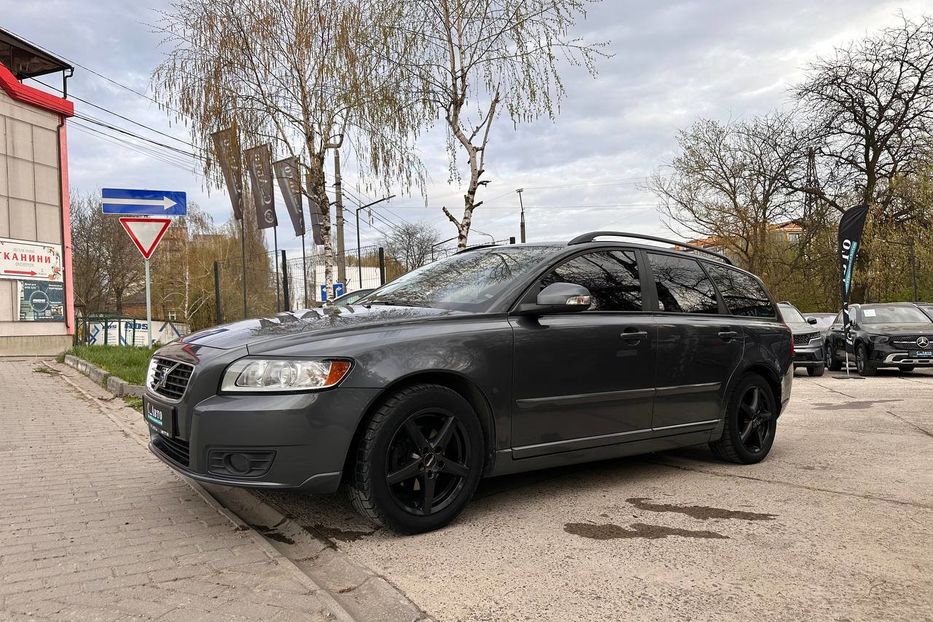 Продам Volvo V50 2009 года в Черновцах