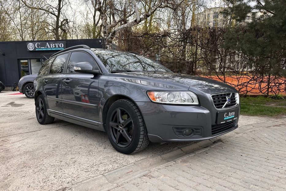 Продам Volvo V50 2009 года в Черновцах