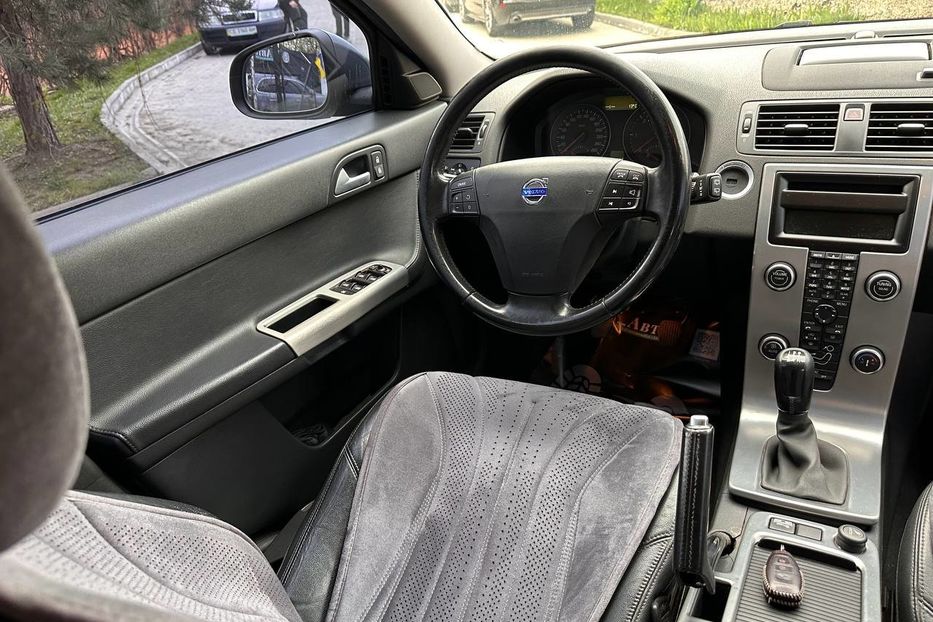 Продам Volvo V50 2009 года в Черновцах