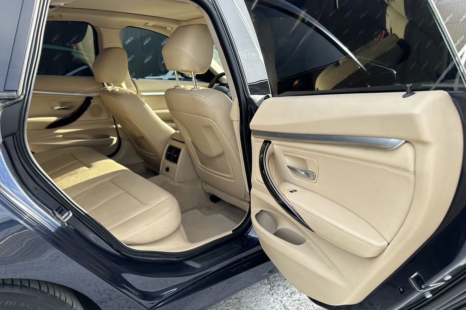 Продам BMW 3 Series GT M paket 2013 года в Киеве