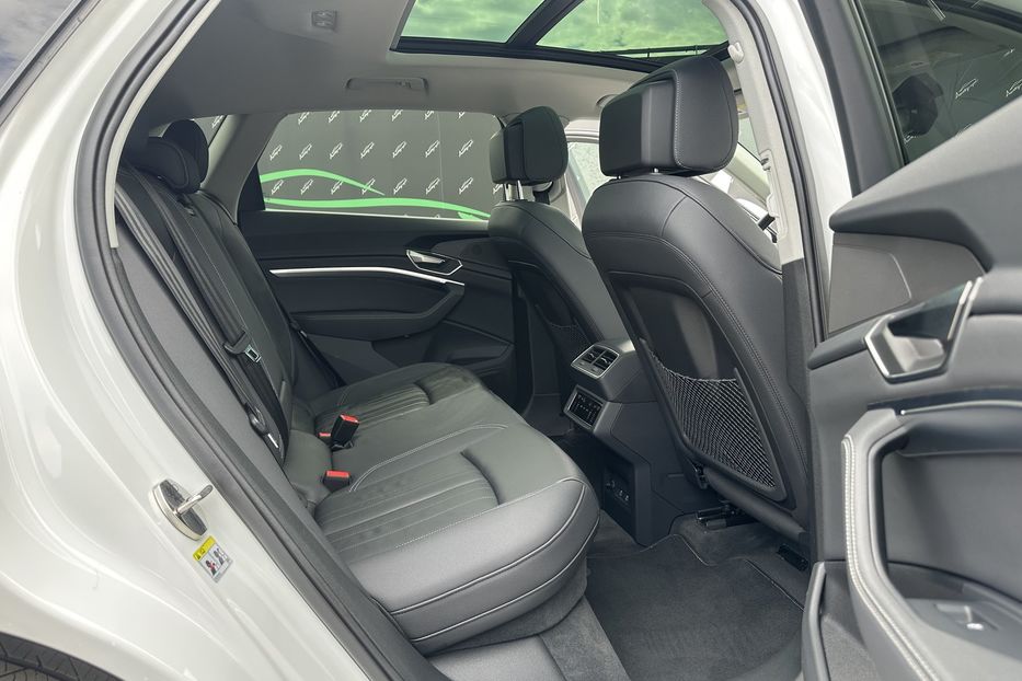 Продам Audi E-Tron Q8 Quattro 2023 года в Киеве