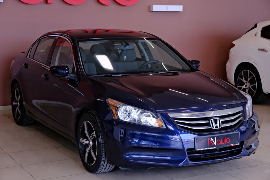 Продам Honda Accord 2011 года в Одессе